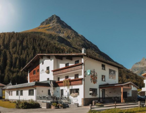 Hotel Alpina Galtür